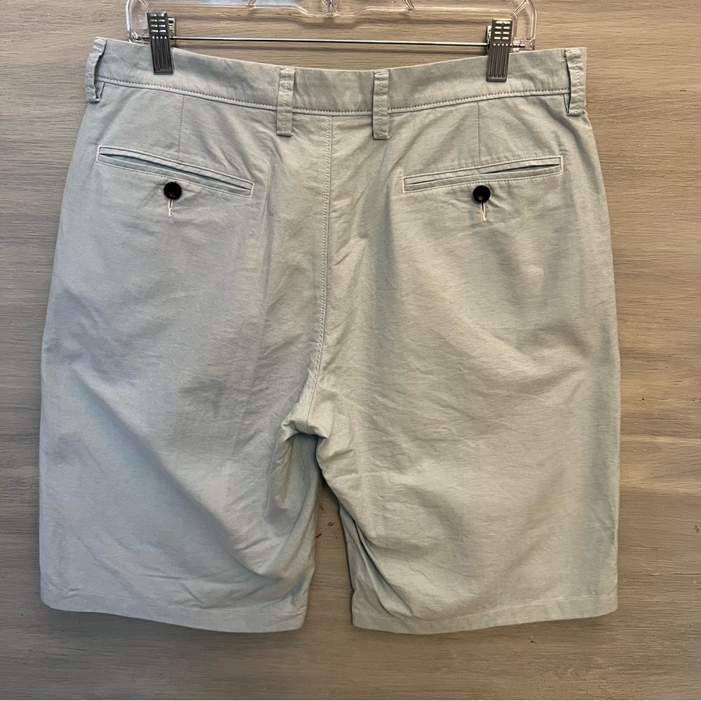 J Crew Club Pale Blue Flat Front Chino Shorts Size 32” Good Condition - Picture 7 of 7